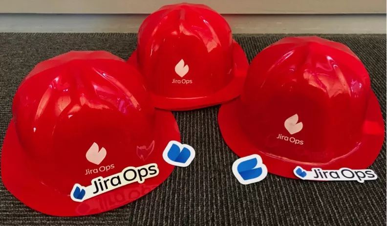 Jira Ops，事件从响应、解决到回顾的集中式管理平台。